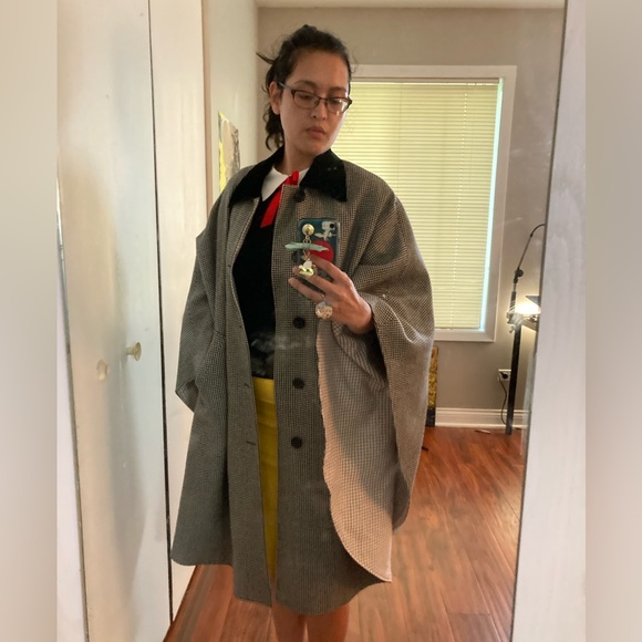 Gucci Men’s RTW Houndstooth Cape - Picture 5 of 10